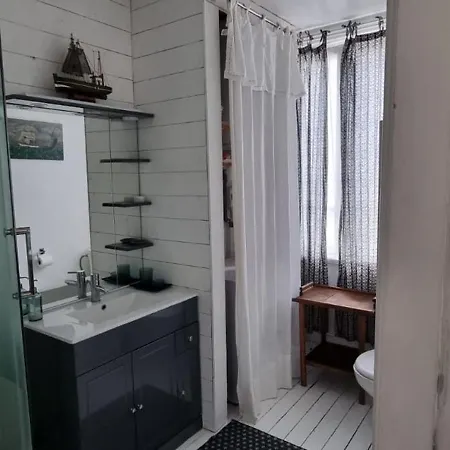 Quiet Love Nest In Downtown Appartement Honfleur